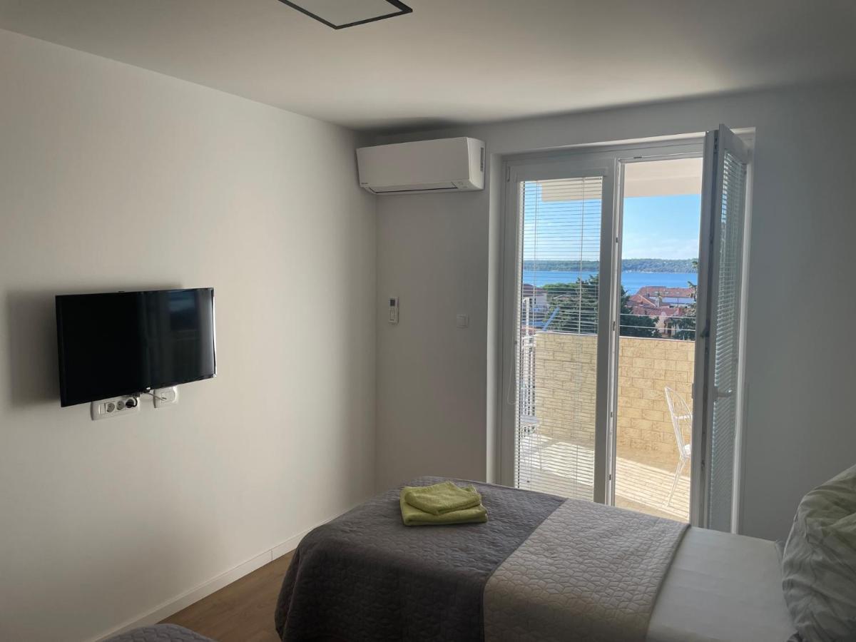 App Robi Apartment Novigrad  Exterior photo
